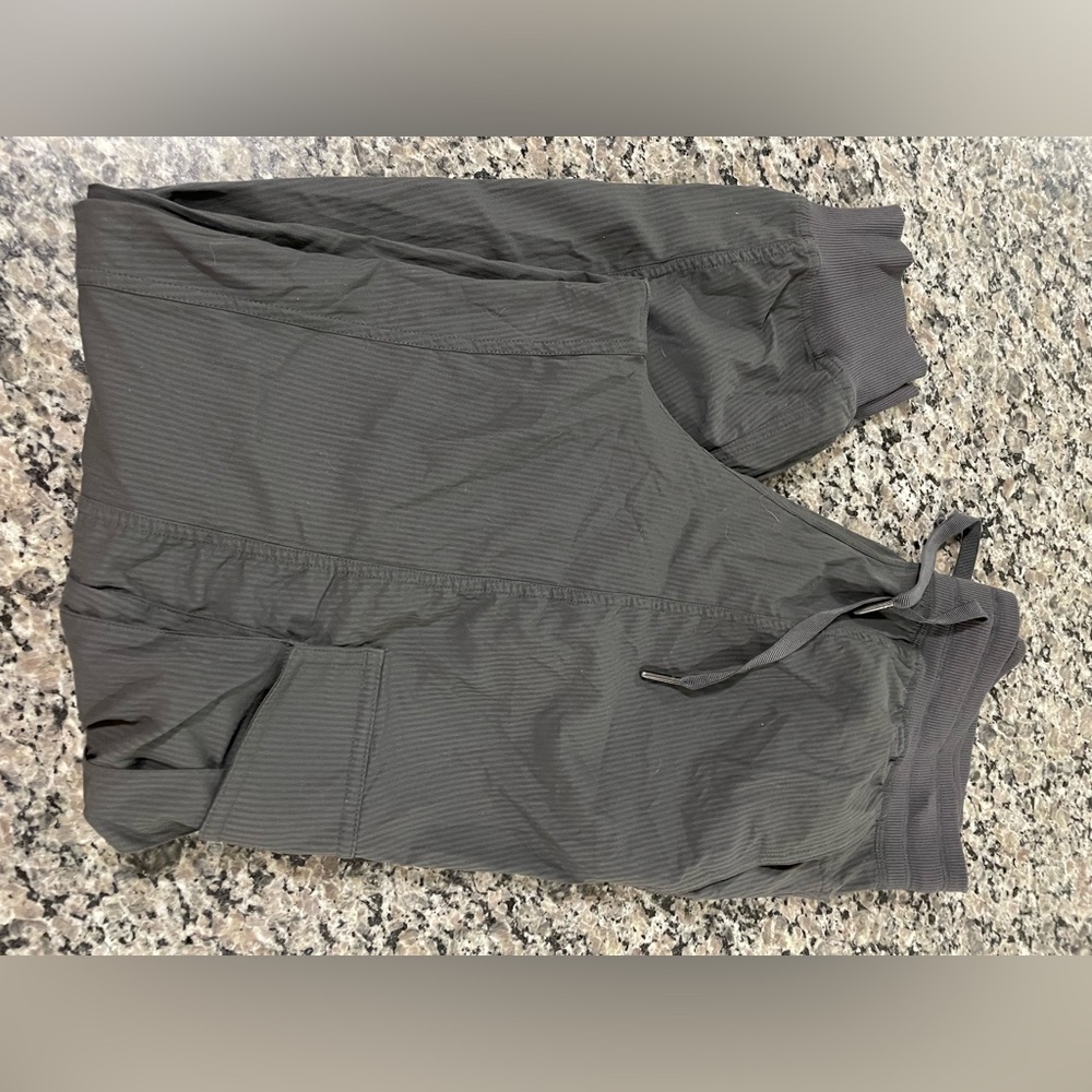 Lululemon pants